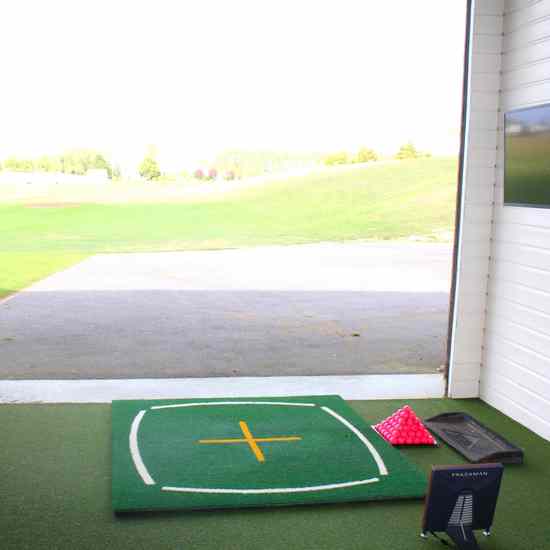 Pièce de trackman pour des cours de golf avec des pros