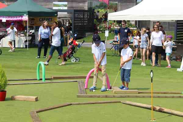 mini-golf